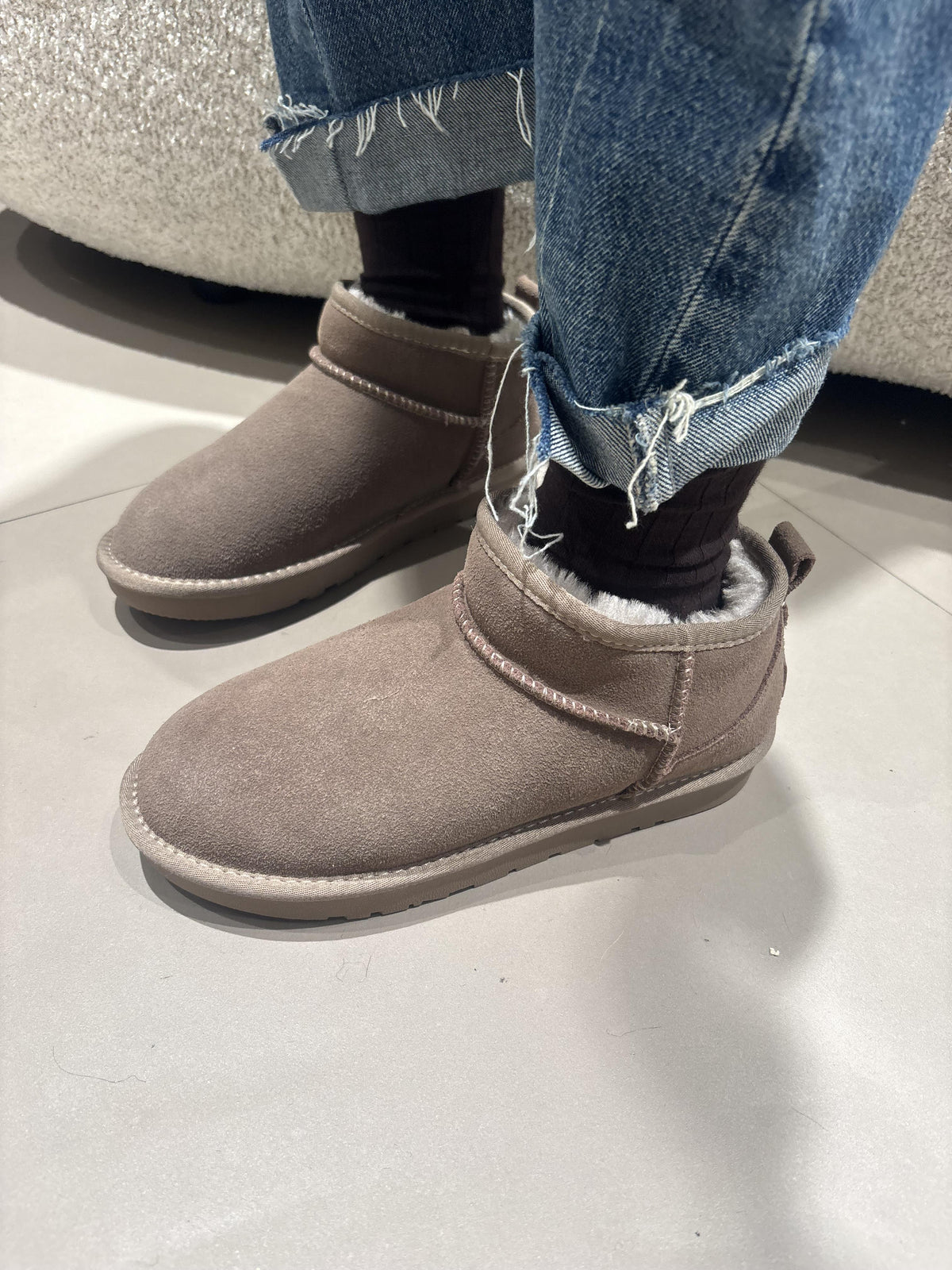 stivaletto mini in camoscio