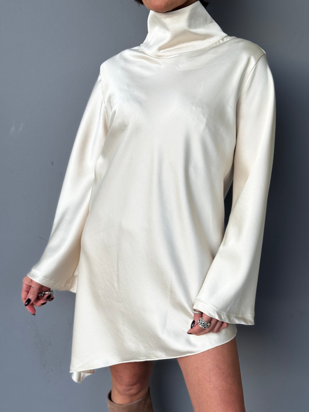 Blusa collo alto