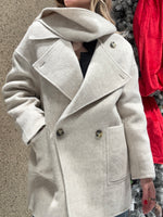 Cappotto collo sciarpa