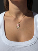 Collana ricamata tulipano