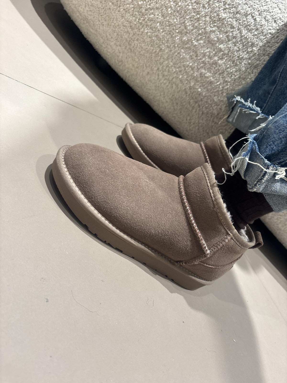 Stivaletto mini in camoscio