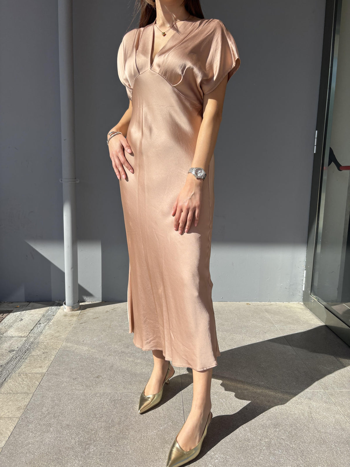 Abito manica corta in satin
