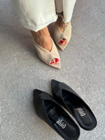 Mules in camoscio