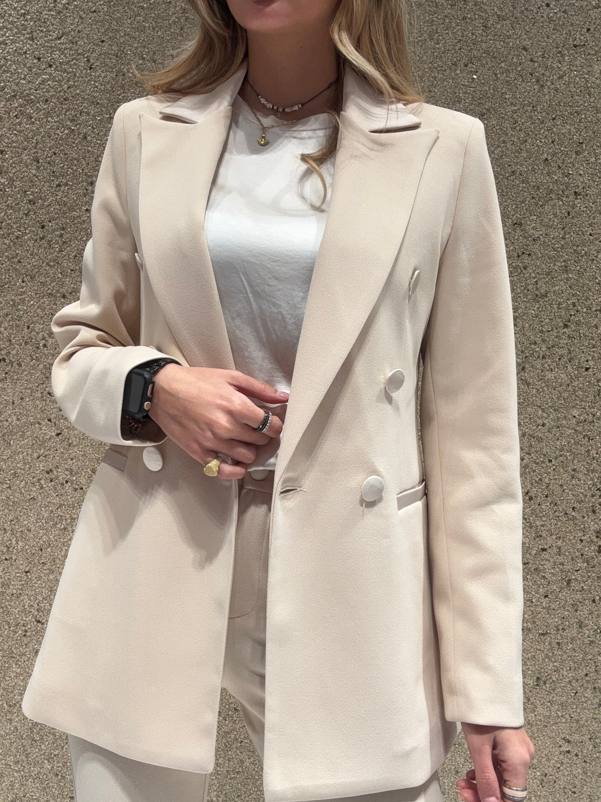 Completo elegante strutturato