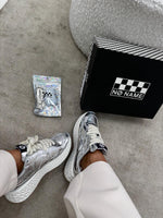 Sneaker in suede plat