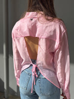Camicia satin rosa con schiena scoperta