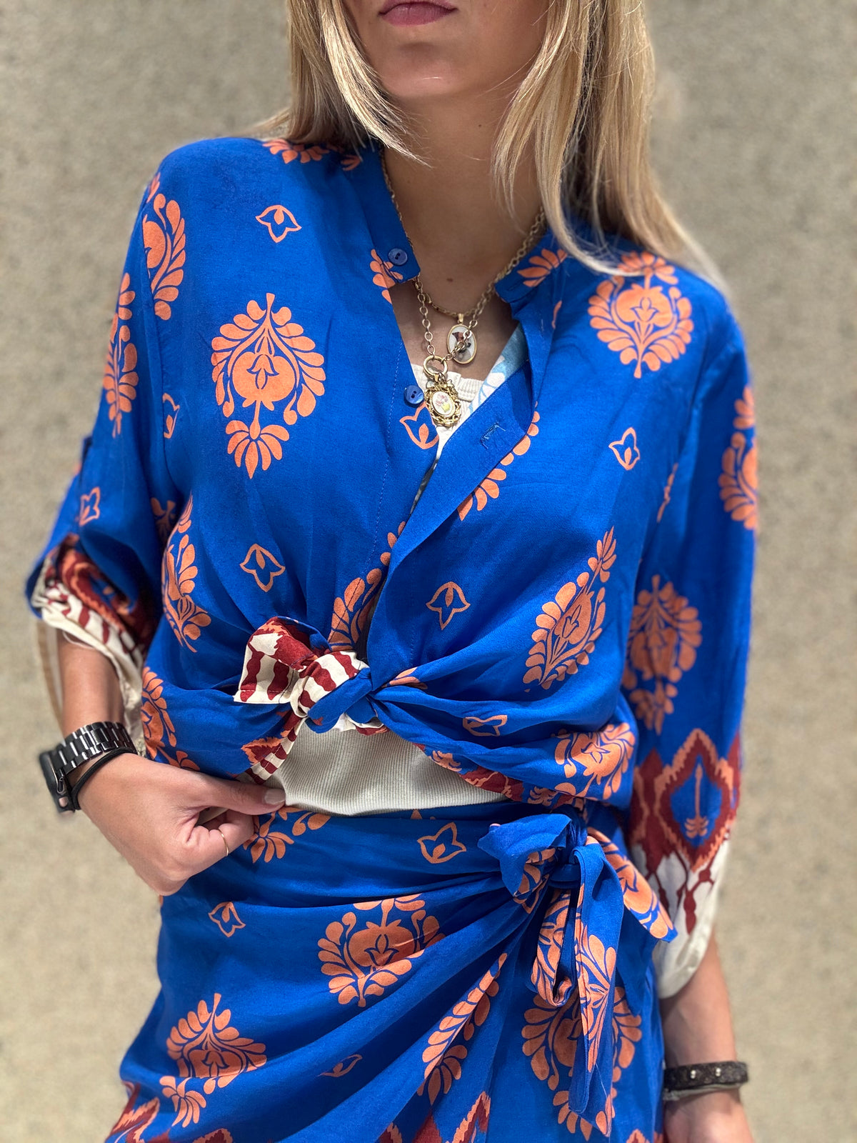 Camicia coreana manica corta abbottonata