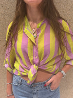 Camicia a righe larga