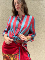 Camicia a righe larga