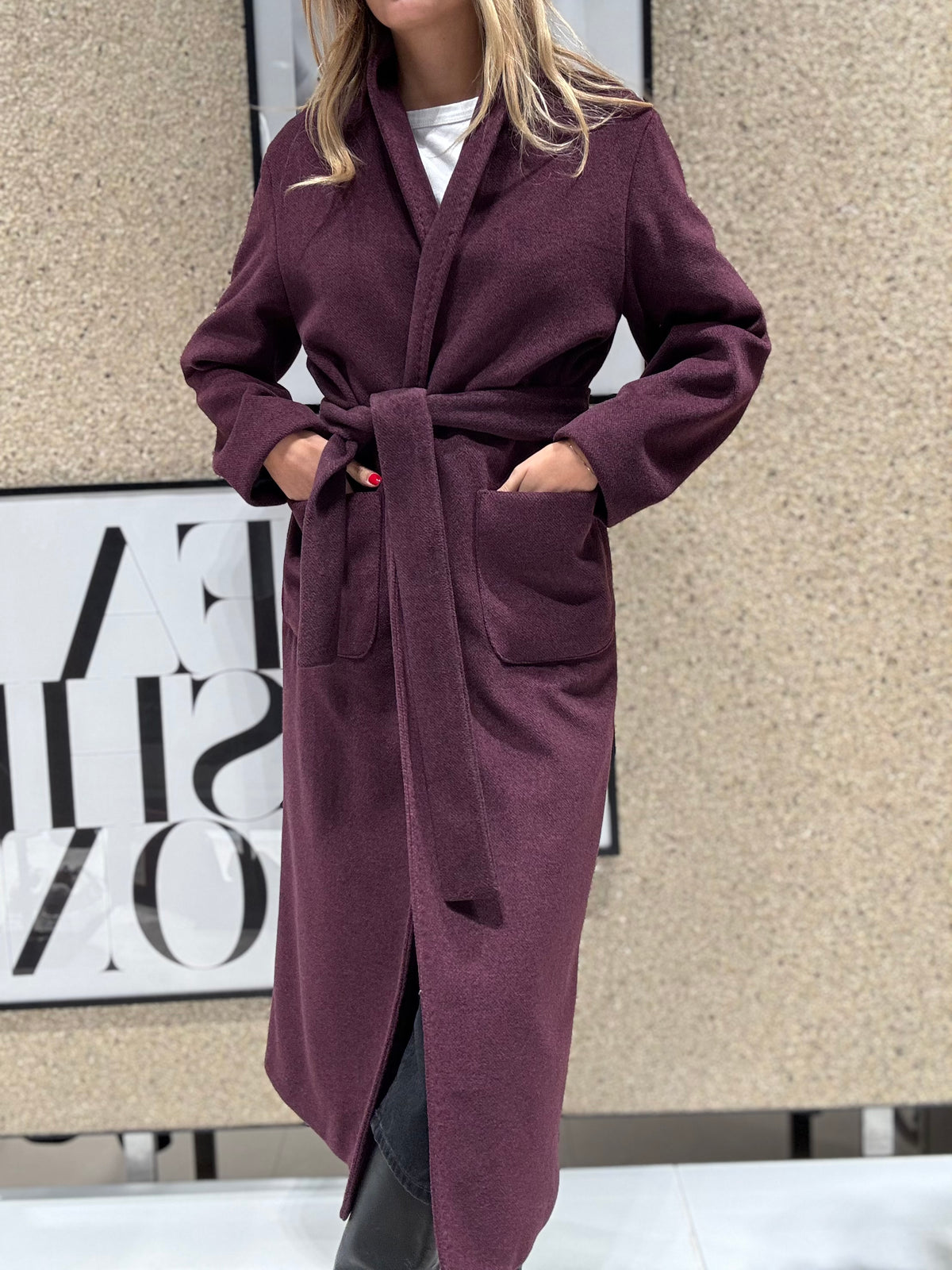 Cappotto con cintura
