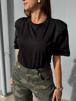 T-shirt a body con rinforzo spalline