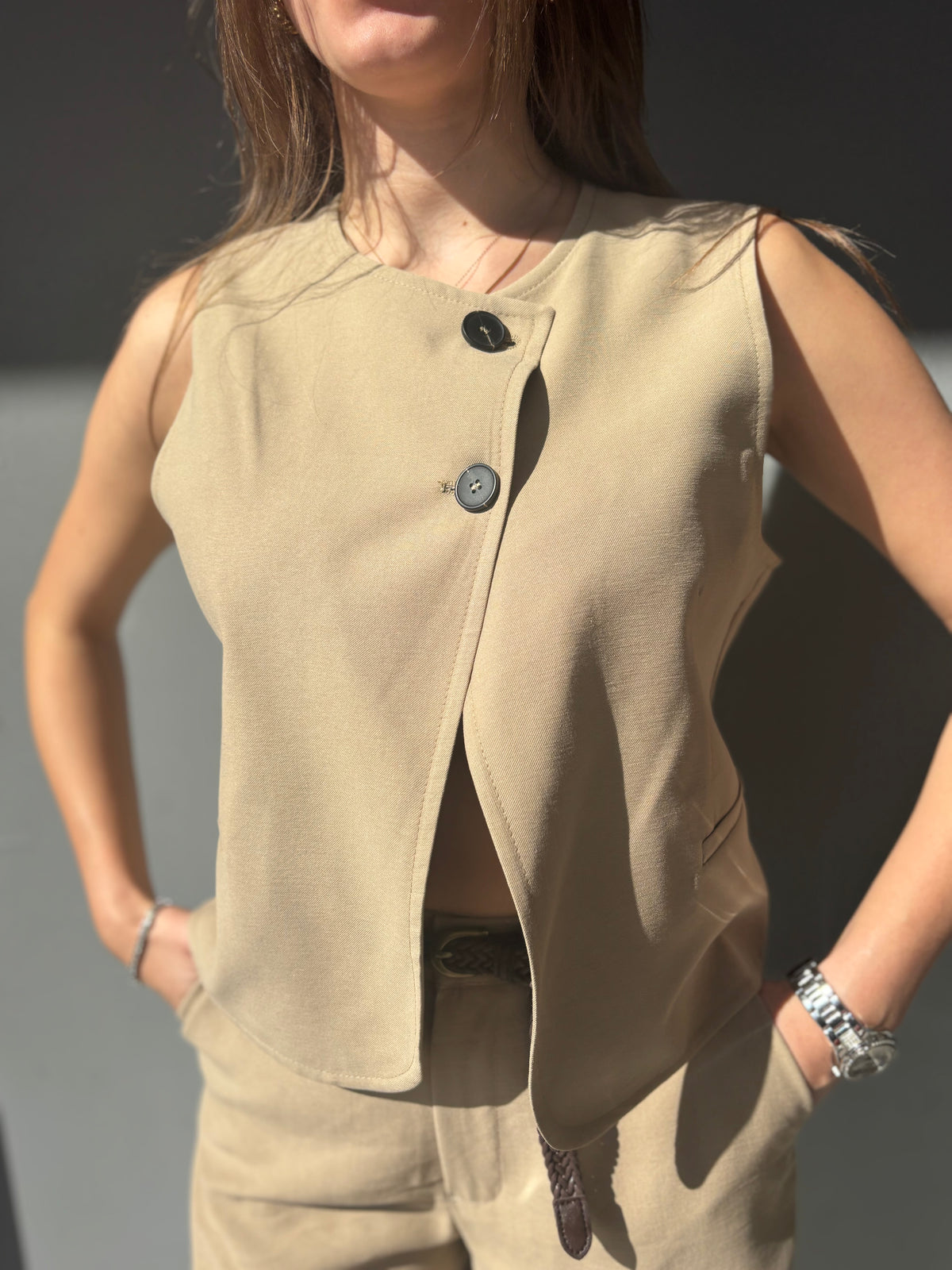 Gilet crop 2 bottoni
