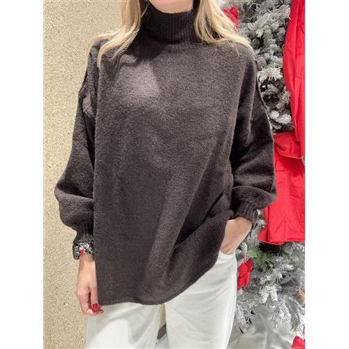 Maglia over collo alto