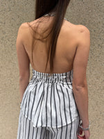 Top con scollo e schhiena scoperta