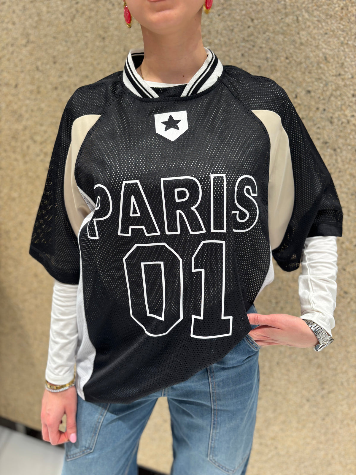 T-shirt over traforata