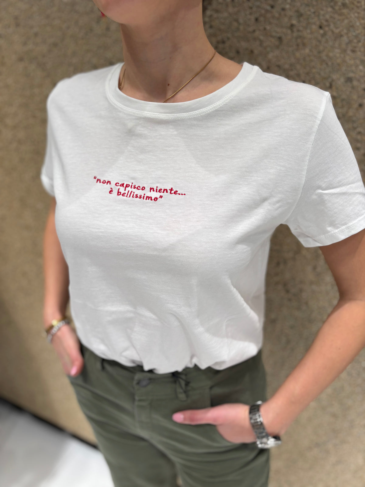 T-shirt con scritta