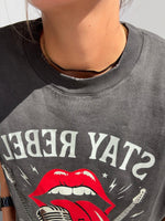 T-shirt stay rebel