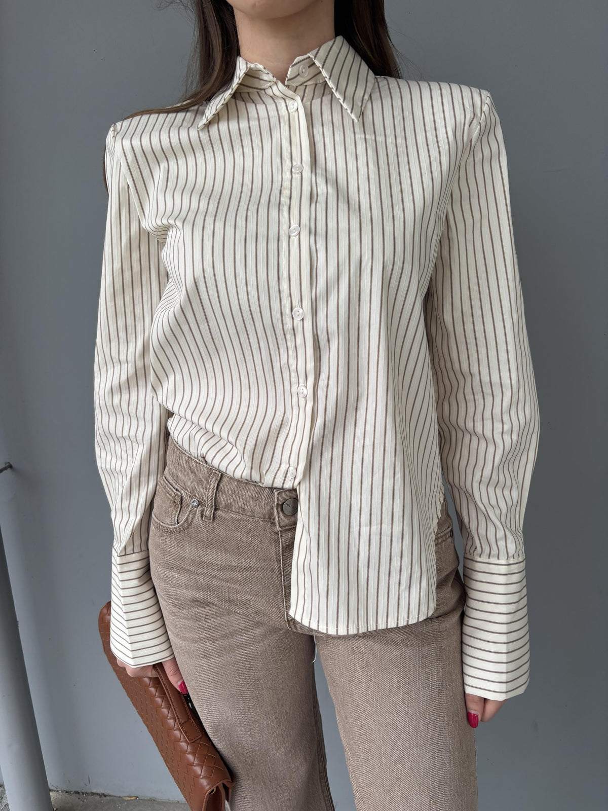 Camicia righe con rinforzo spallina