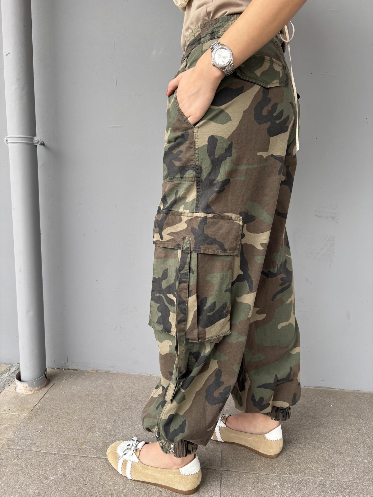 Pantalone cargo militare