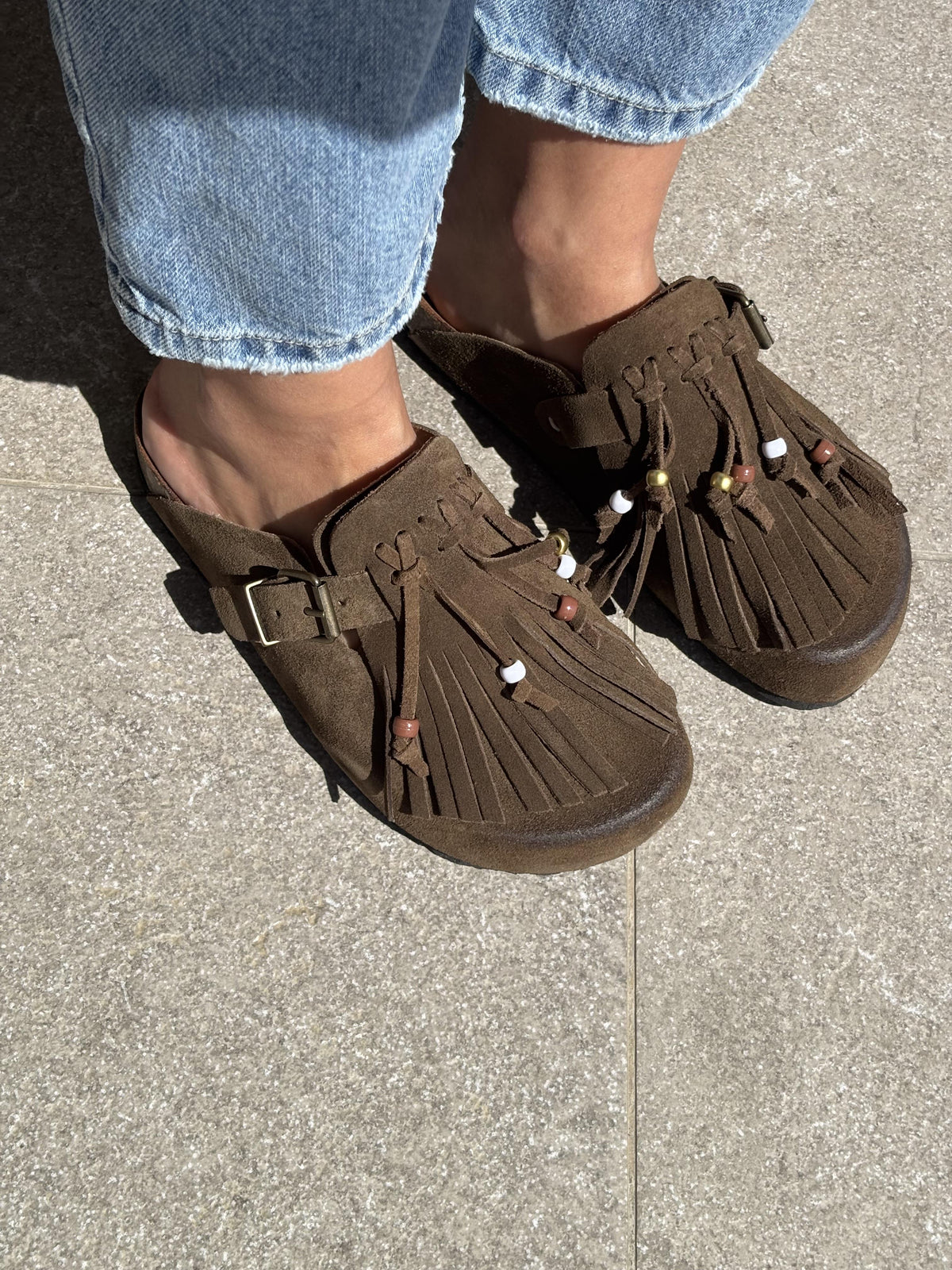 Mules in camoscio