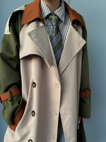 Trench bicolor