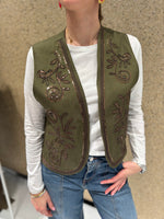 Gilet con lavorazioni