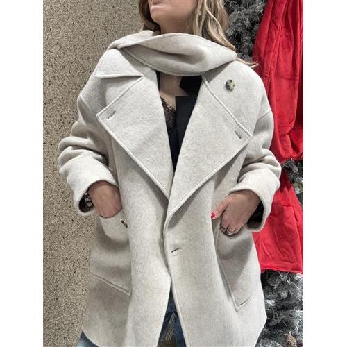 Cappotto collo sciarpa
